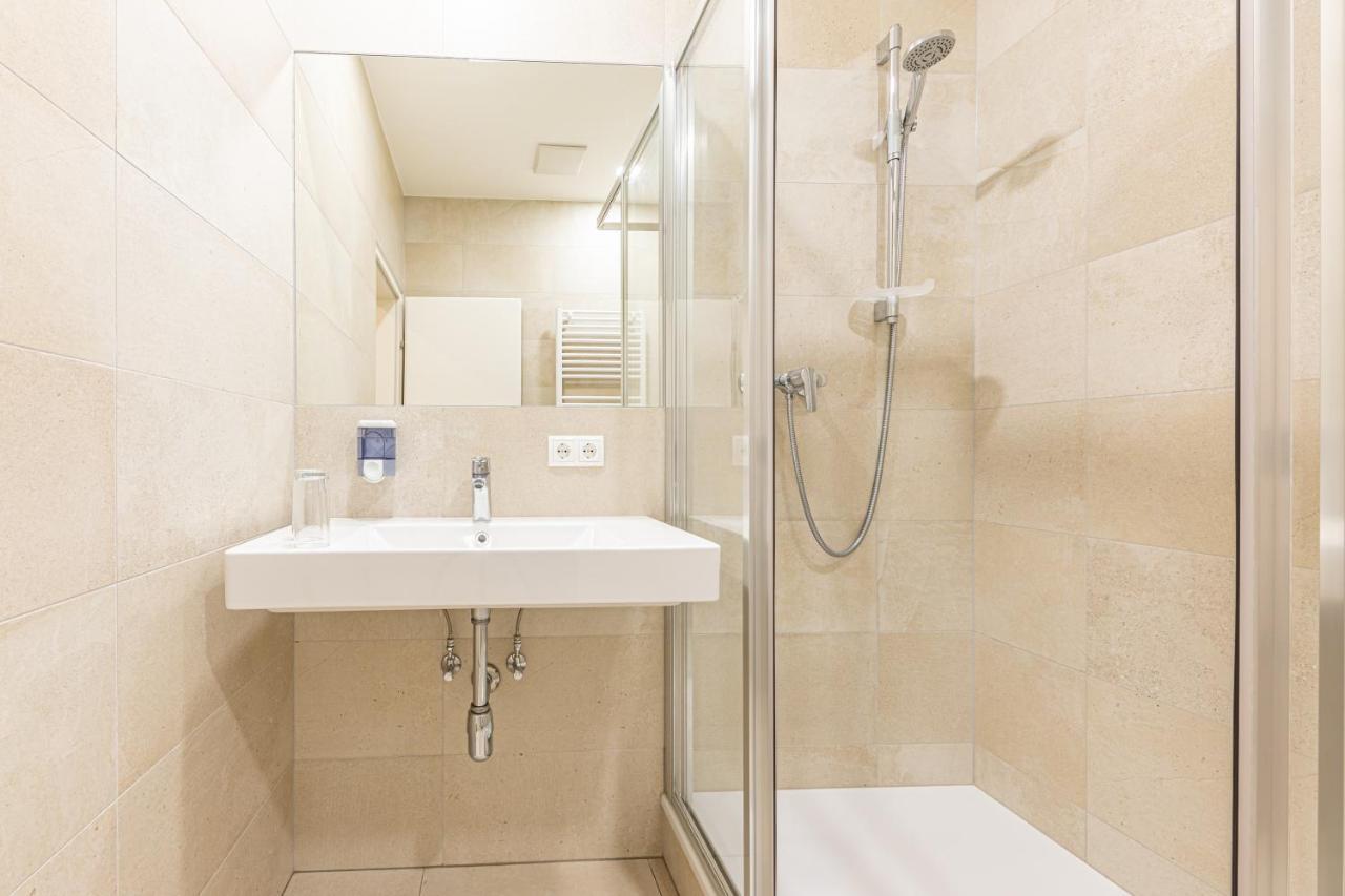 Hotel-Pension Fuenfhaus Vienne Extérieur photo