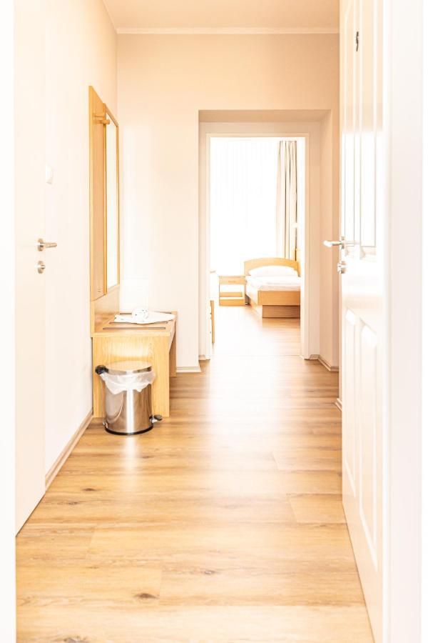 Hotel-Pension Fuenfhaus Vienne Extérieur photo