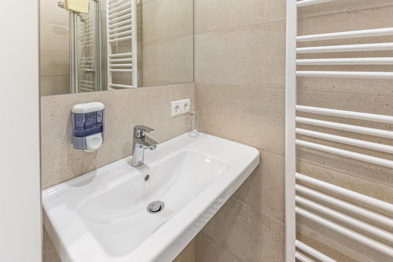 Hotel-Pension Fuenfhaus Vienne Extérieur photo