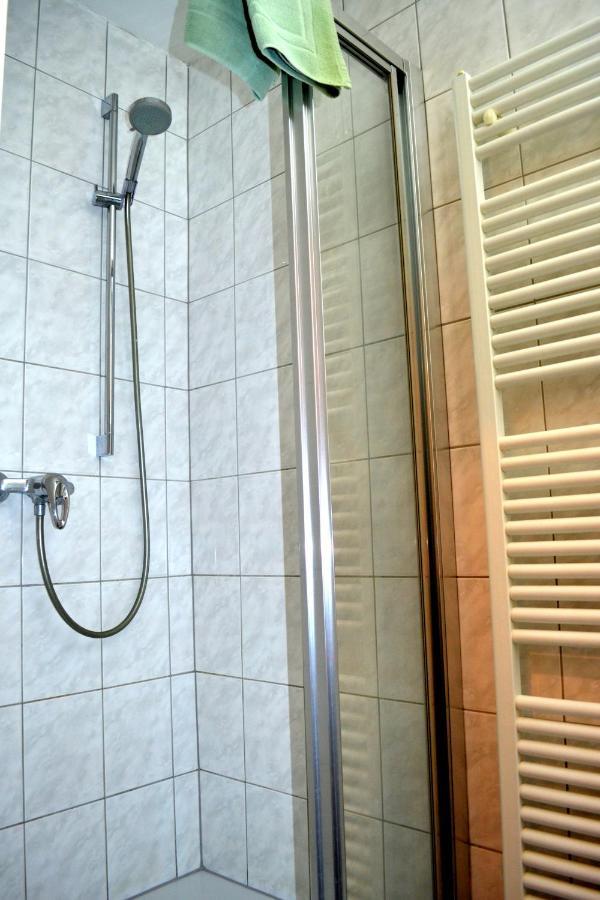Hotel-Pension Fuenfhaus Vienne Extérieur photo