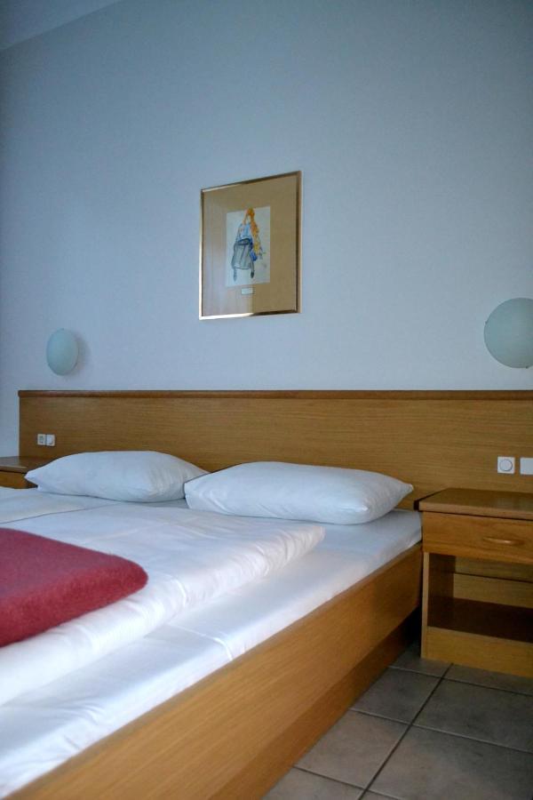 Hotel-Pension Fuenfhaus Vienne Extérieur photo