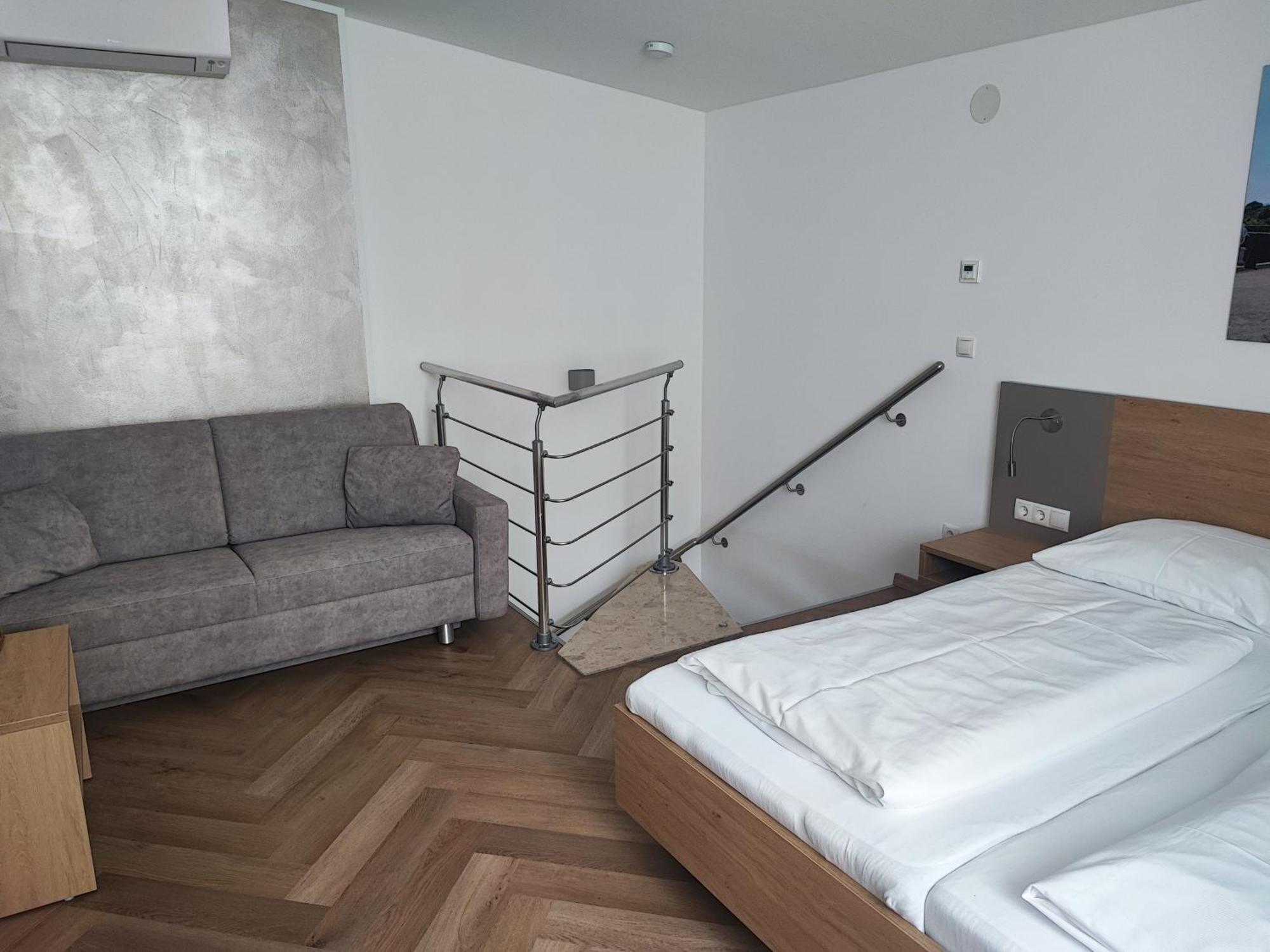Hotel-Pension Fuenfhaus Vienne Extérieur photo