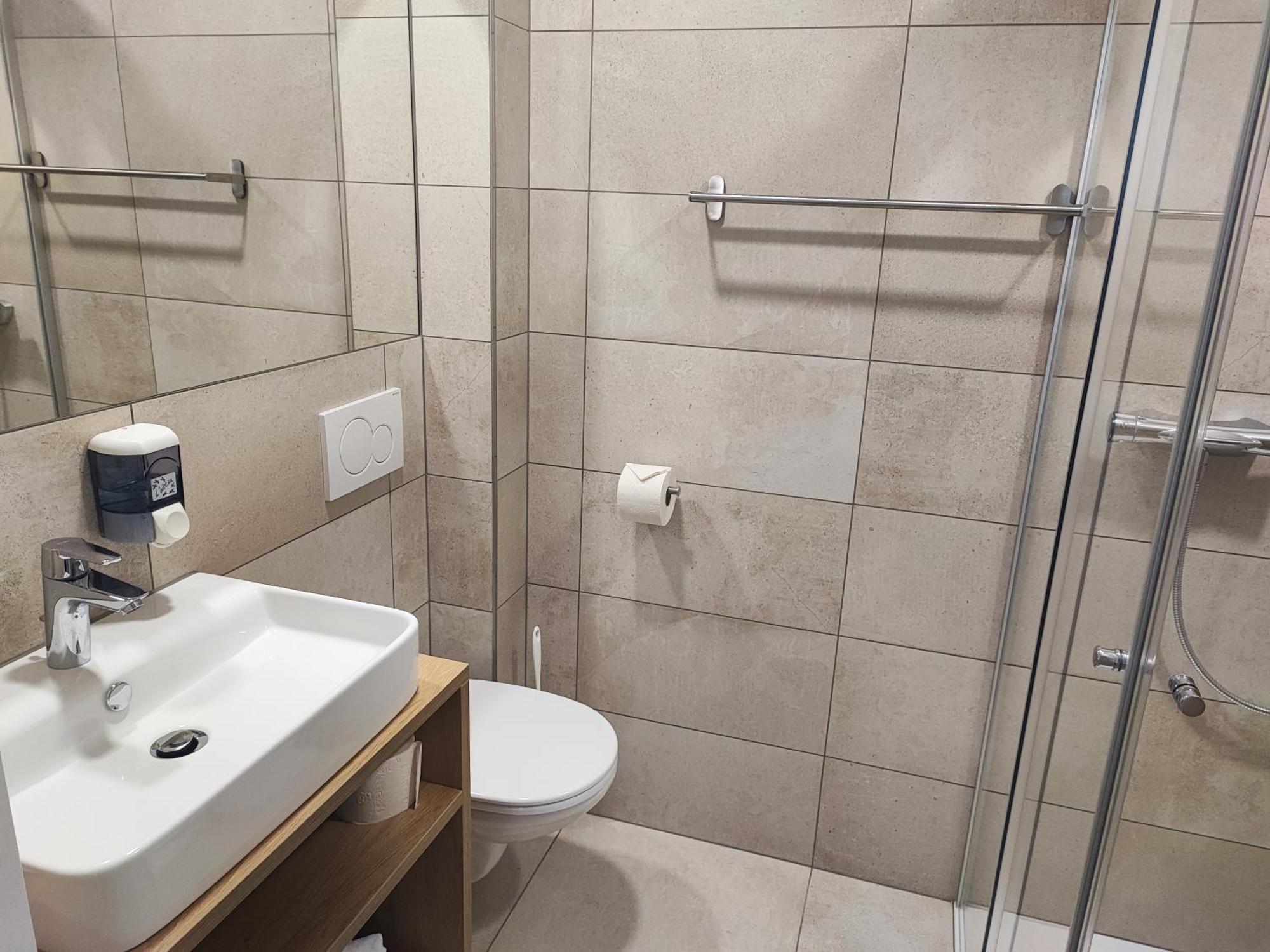 Hotel-Pension Fuenfhaus Vienne Extérieur photo